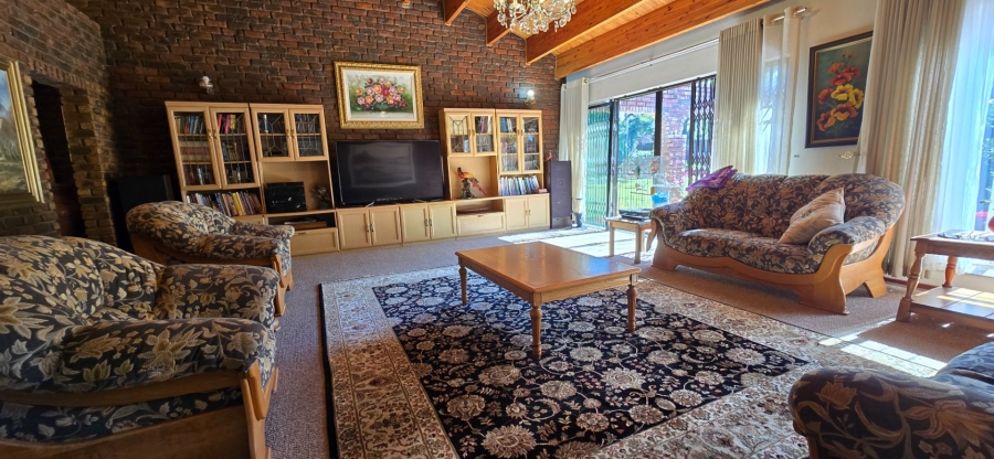 4 Bedroom Property for Sale in Doringkruin North West